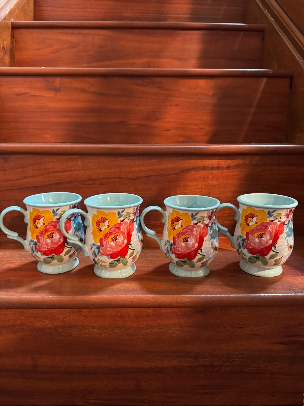 Vintage Pioneer women Floral Ceramic Mug Set in Light Blue - Set of 4